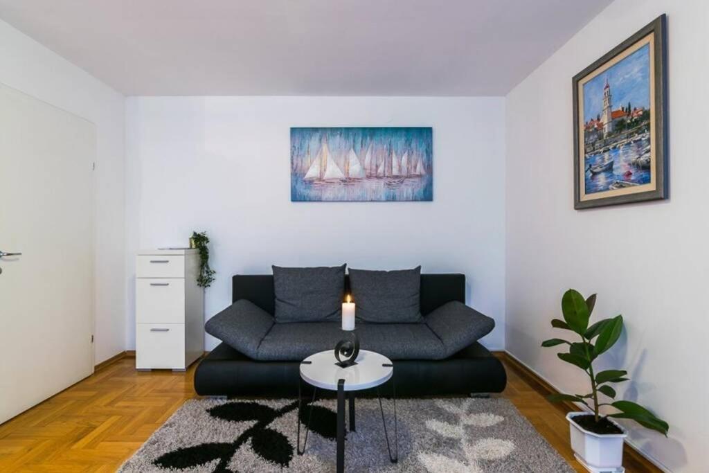 Apartment Jarun Brac Záhřeb Exteriér fotografie